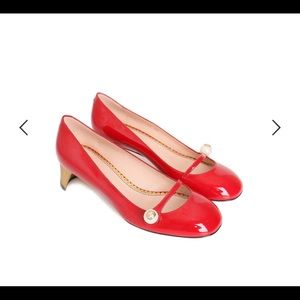 Authentic Gucci women patent shoe